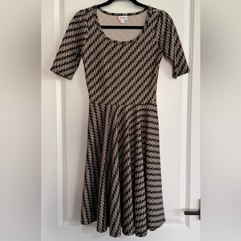 NWOT LuLaRoe - Elegant Collection Nicole Dress,  Small - Black/Gold Metallic